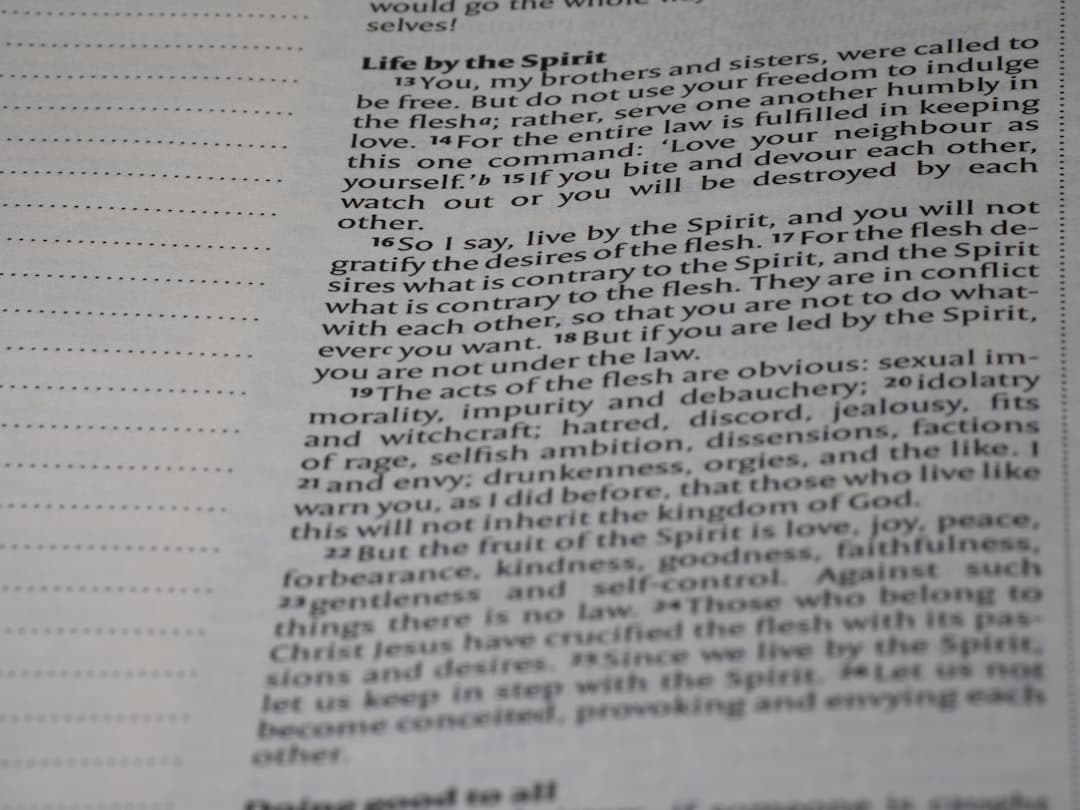 Cómo Especificar Español Neutro en Tu Brief de Locución