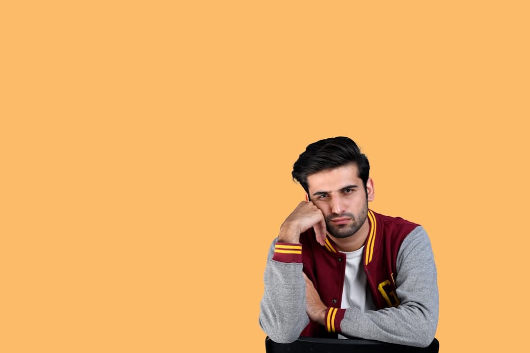 Por Qué Elegir un Acento Regional en Español Casi Siempre Es un Error