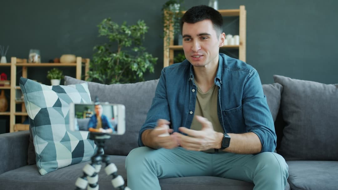 Why Spanish Testimonial Videos Need a Voice That Doesn't Overshadow
